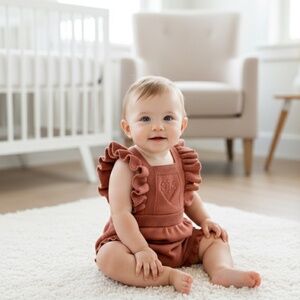 Knit Romper size 6-9m